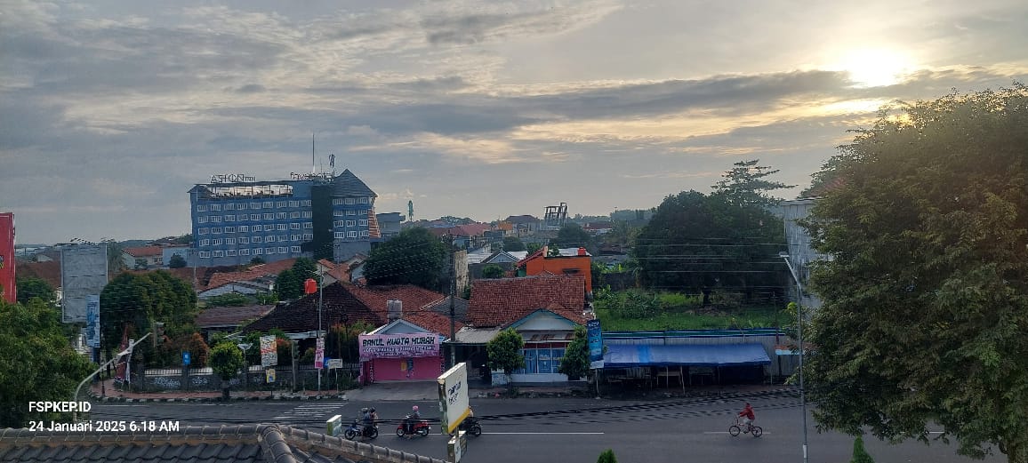 Pagi Cerah di Cilacap: Rahasia Ketenangan di Mitra Expedisi